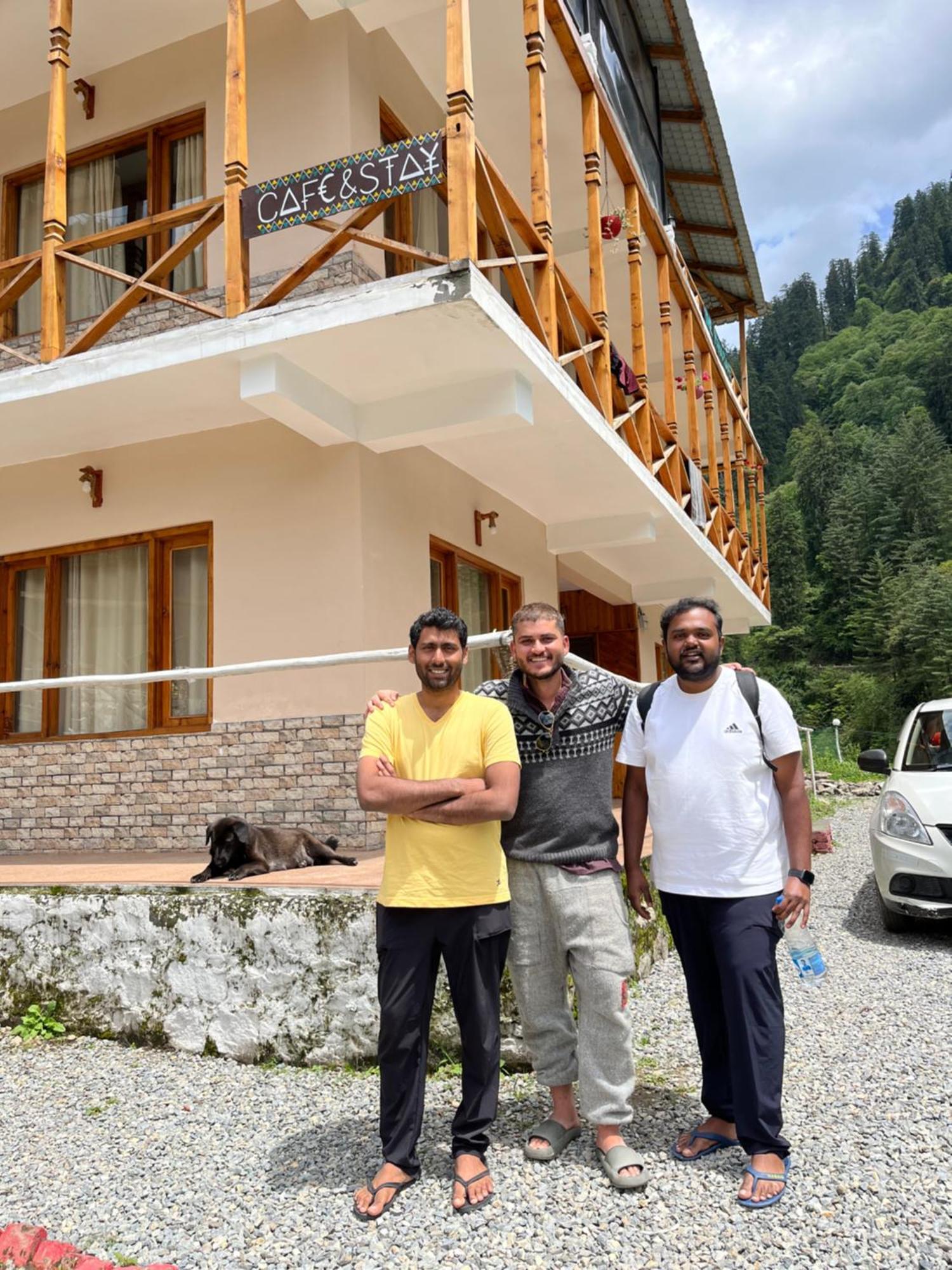 Thepahadians Food & Stay Jibhi Exterior foto